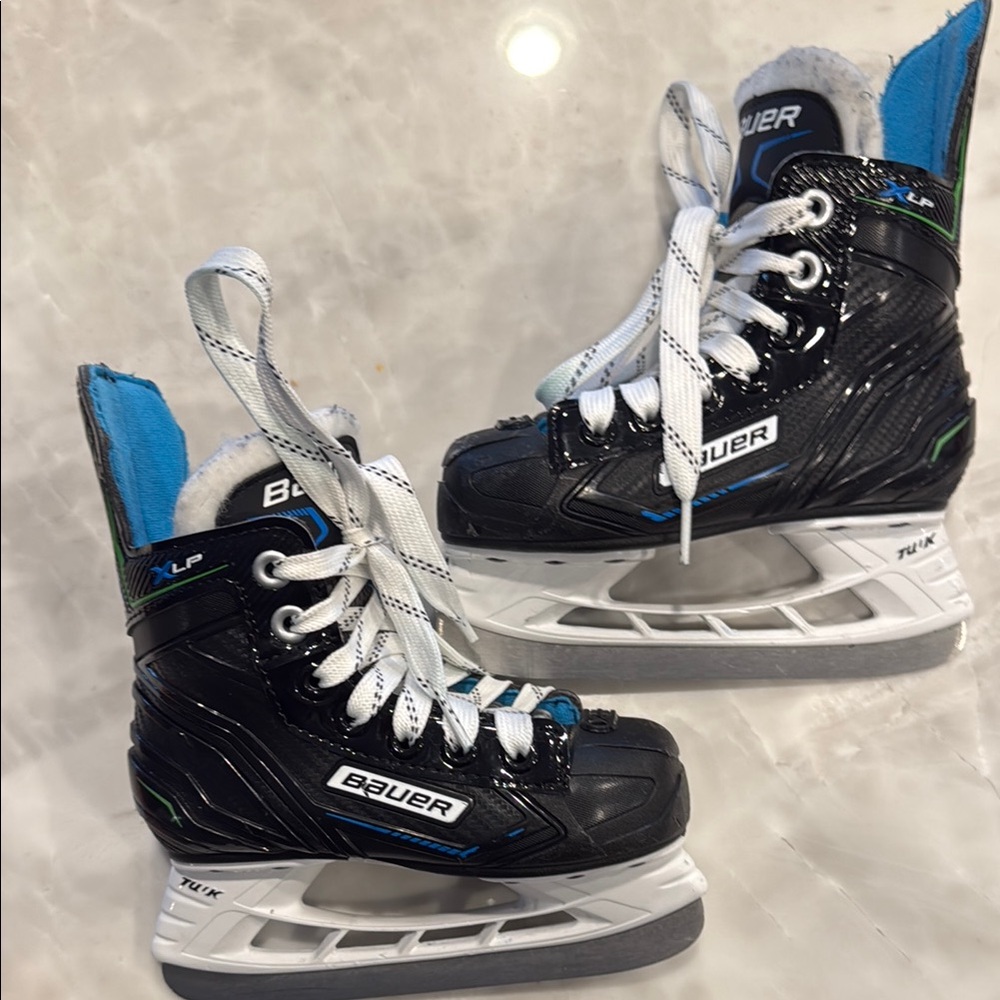 Bauer XLP Kids Ice Skates - Black and Blue